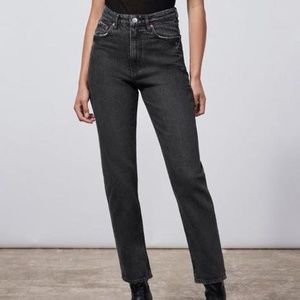 NEW - Zara - Dark Grey/Black - Mom Fit - Slim Leg - High Waist - Size 4
